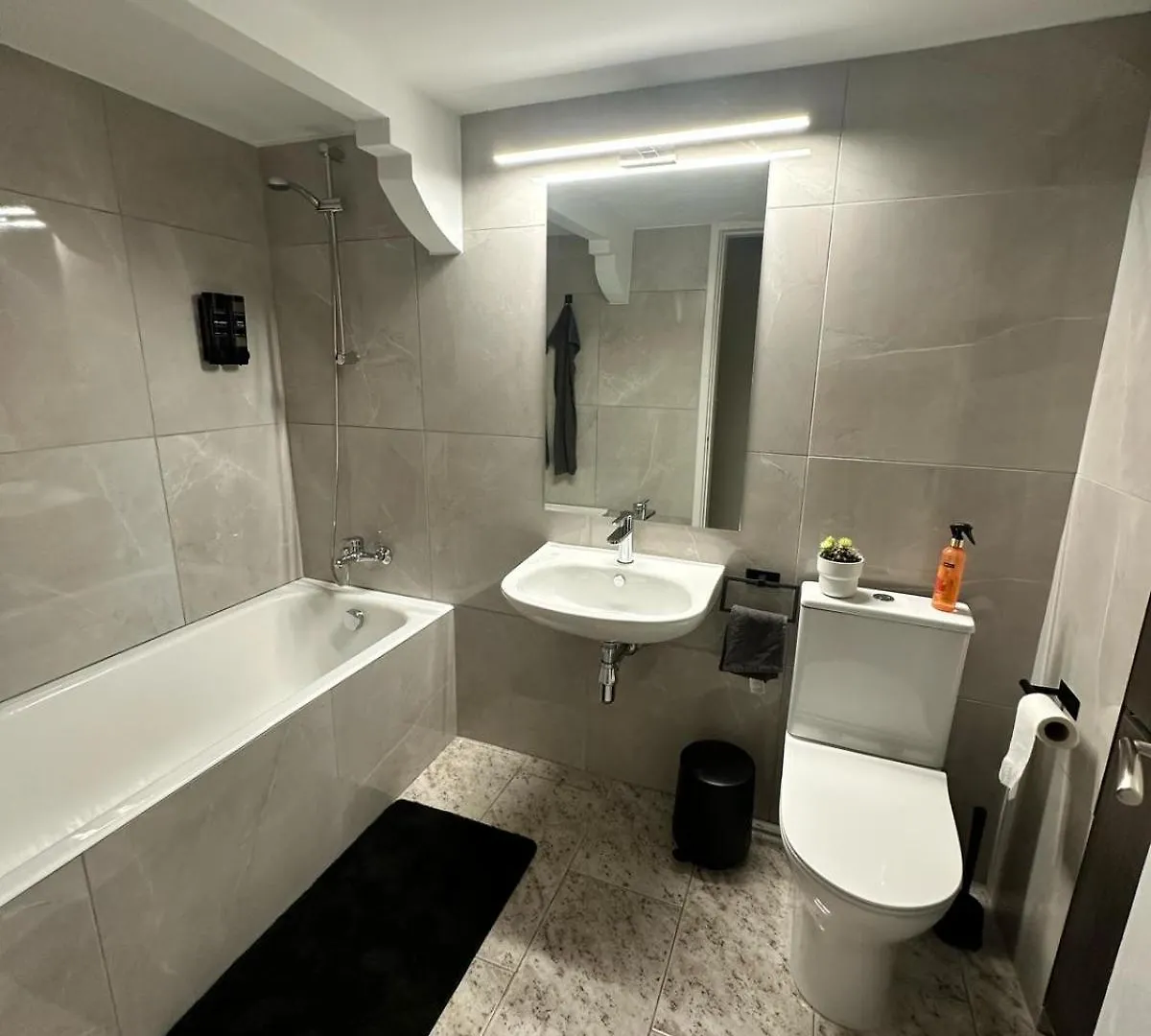 Appartamento Casi-Homes Larnaca Cipro